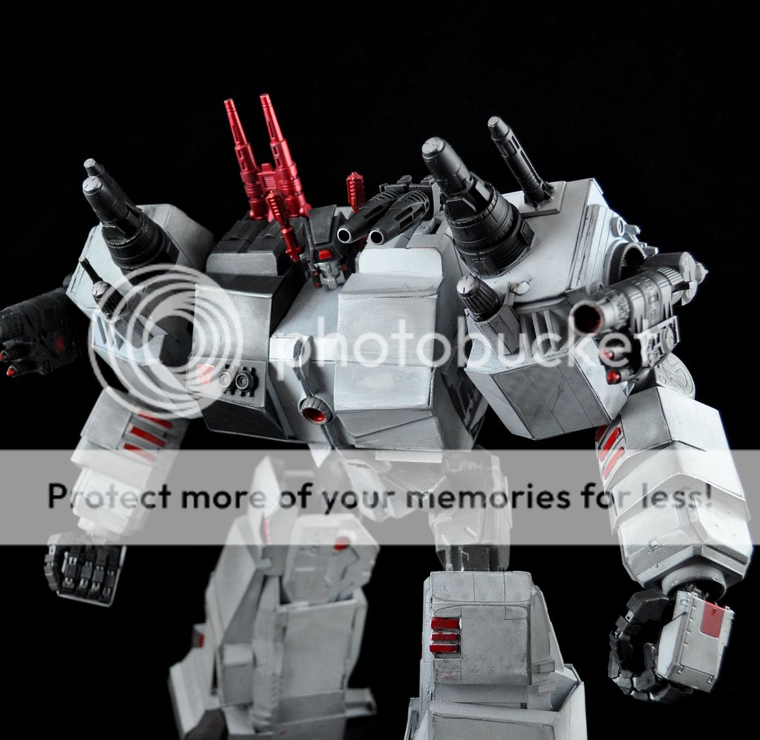 fall of cybertron metroplex toy